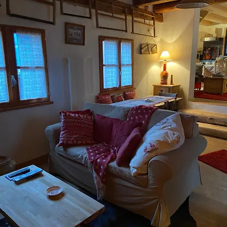 1300m Le Praz Le Freney Soluna Dağ evi
